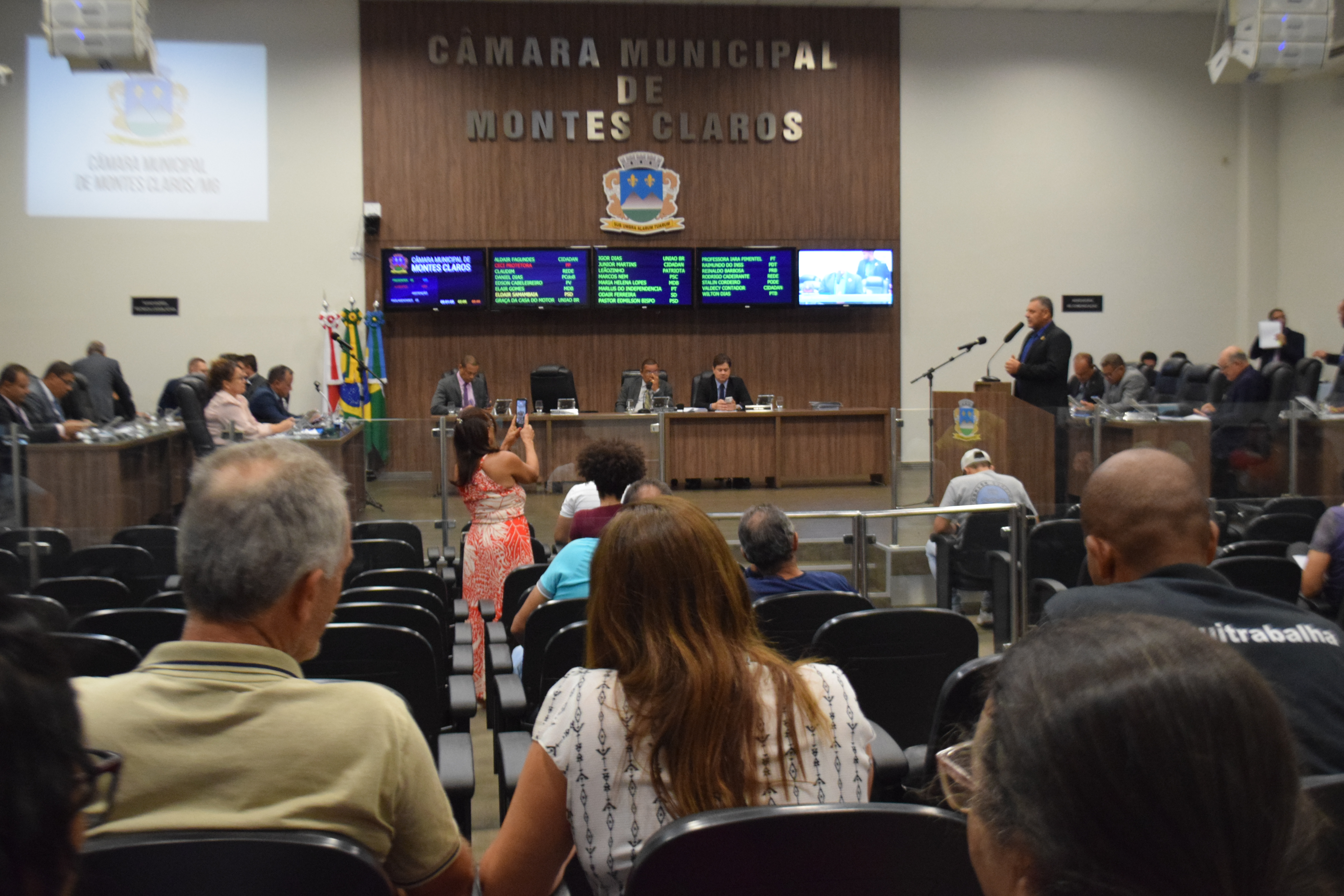 Câmara analisa projeto que prevê recurso para as escolas conveniadas