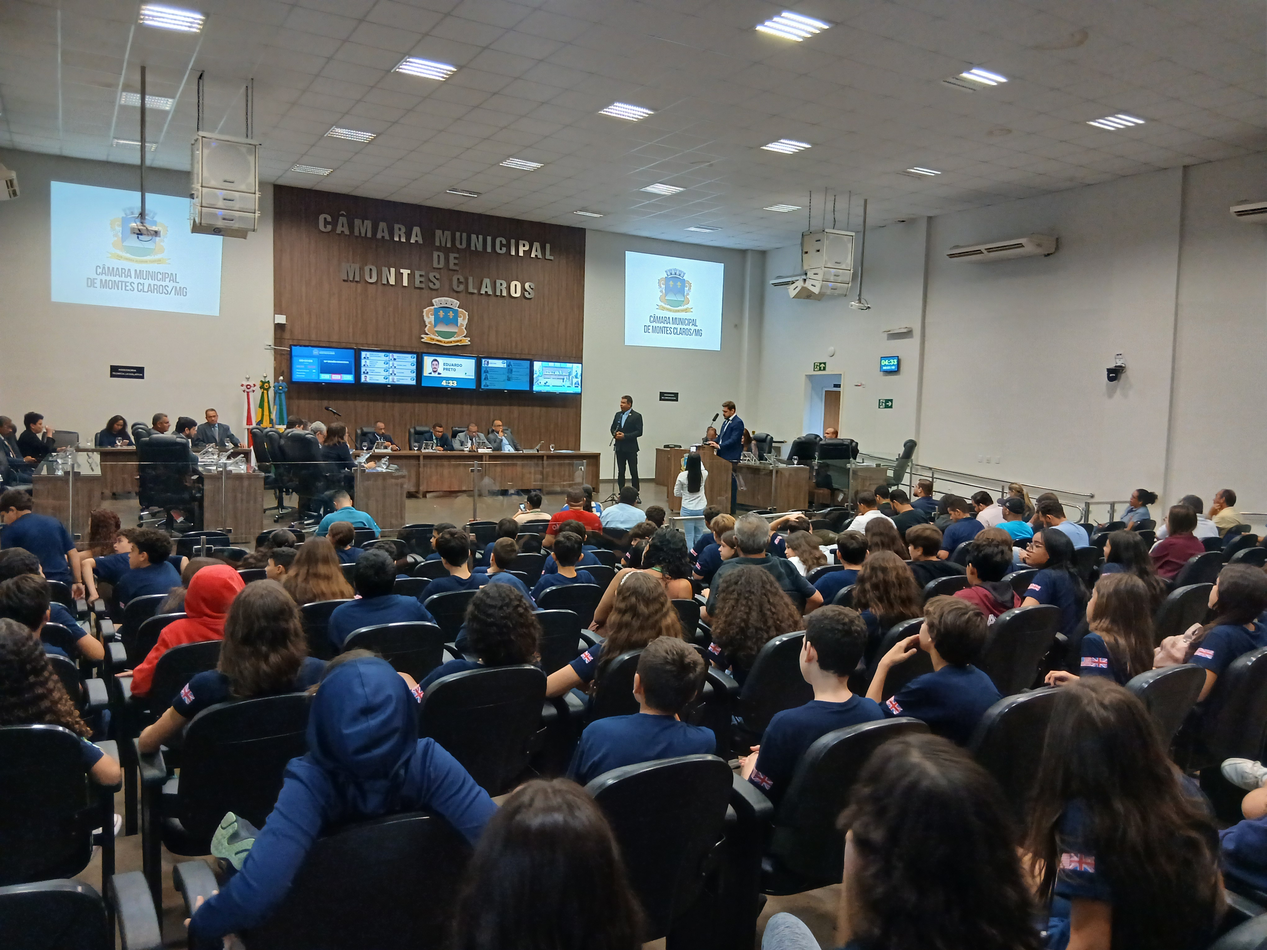 Câmara aprova 13 medidas por melhorias na cidade