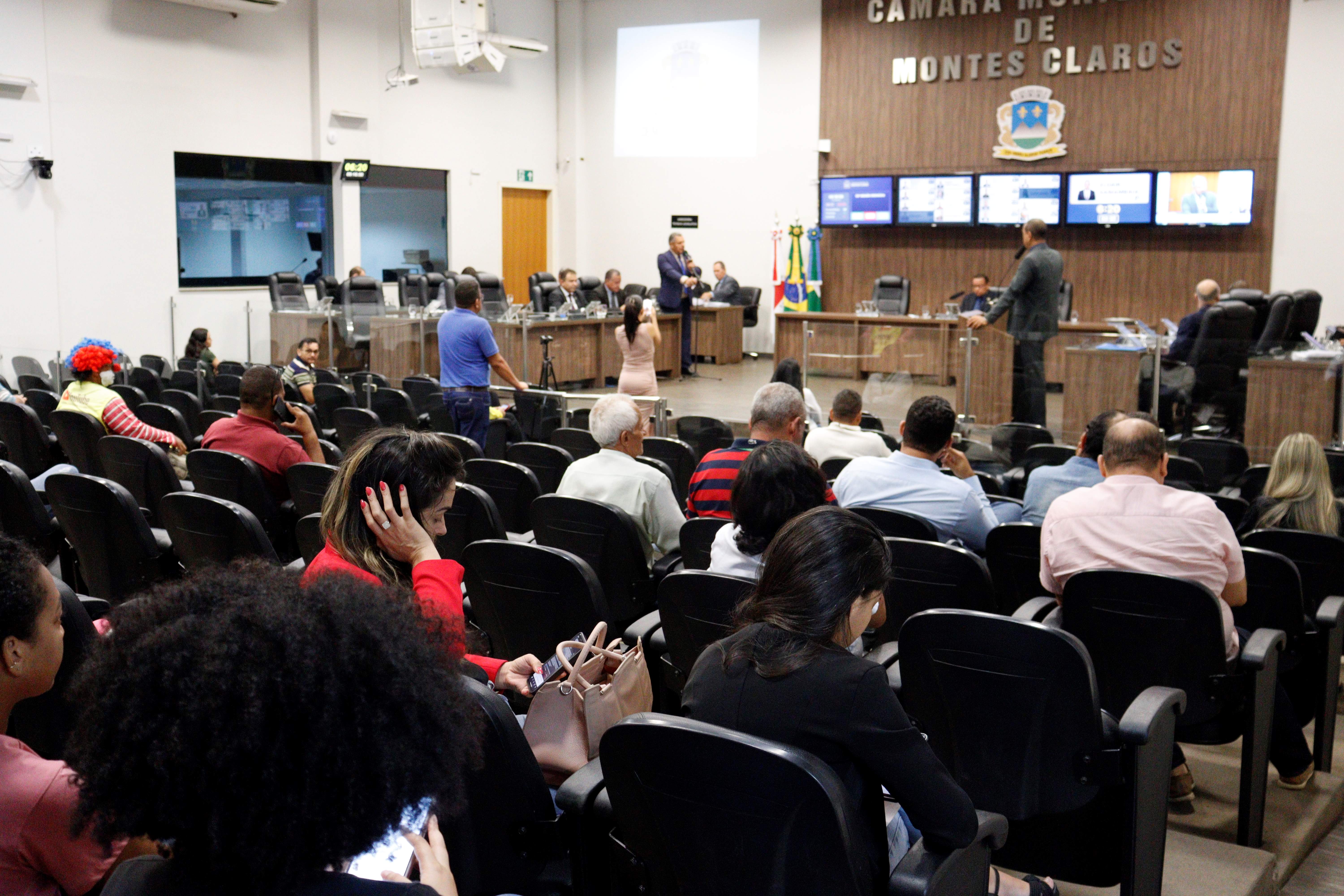 Câmara aprova quatro requerimentos