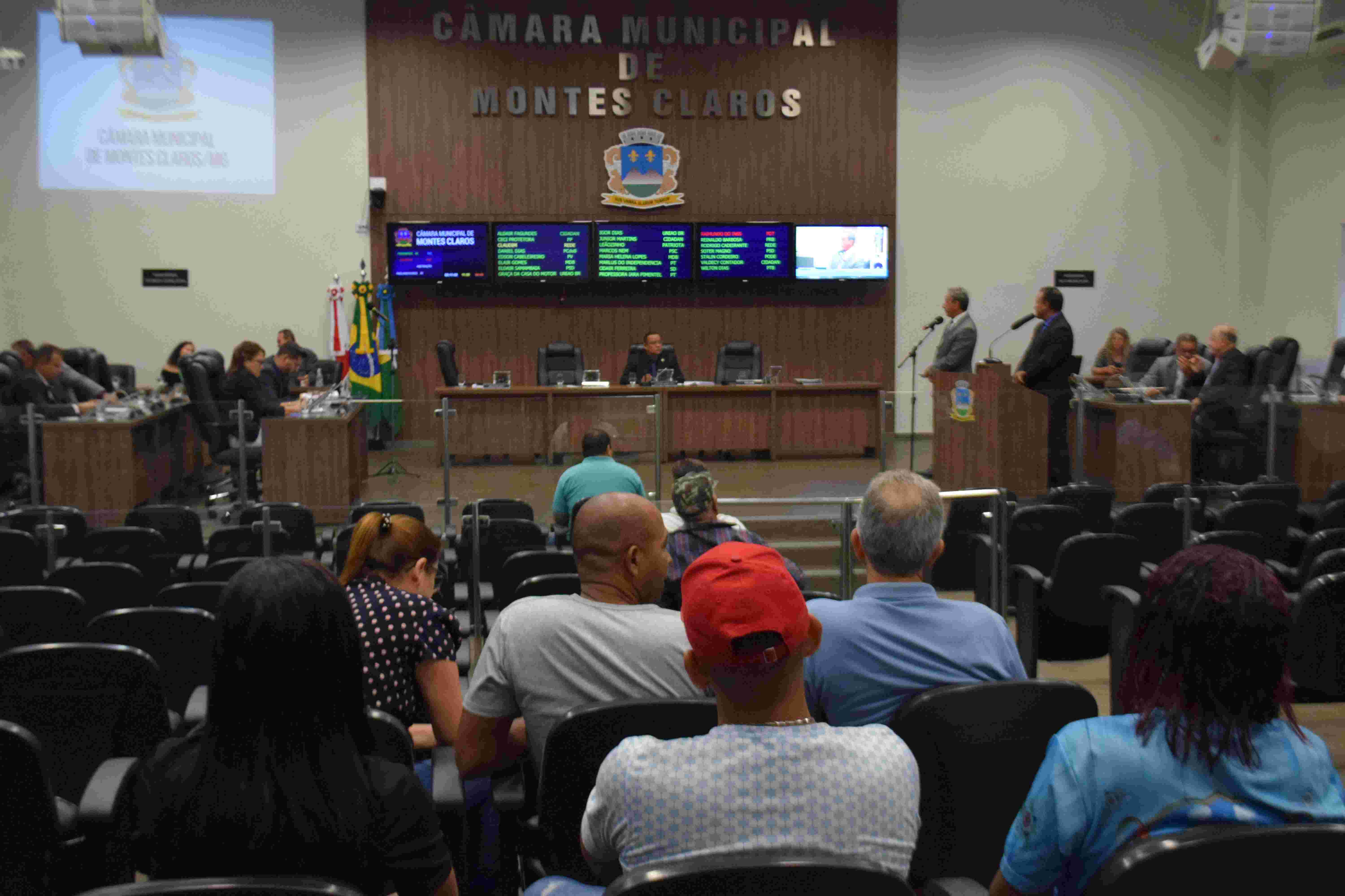 Câmara aprova requerimentos que preveem obras de infraestrutura 