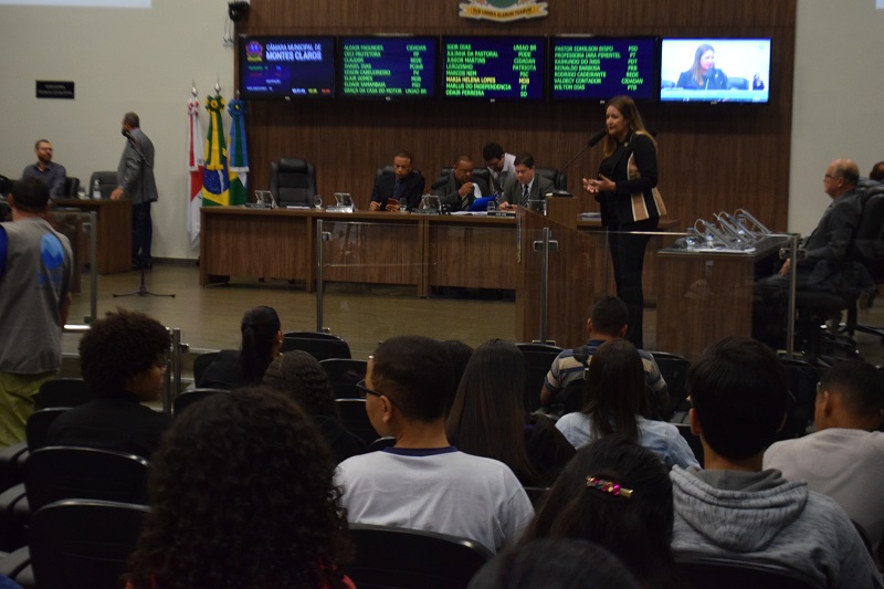 Câmara cobra pagamento do piso nacional da enfermagem