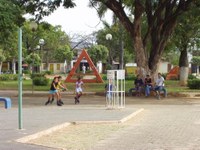 Câmara cobra reforma de estradas e construção de praças