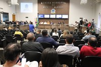 Câmara debate LDO 2026 com orçamento de R$ 3 bilhões