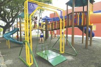 Câmara pede construção de brinquedos adaptados nas praças e parques