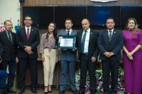 Chefe da Polícia Penal de Minas recebe título de cidadão honorário