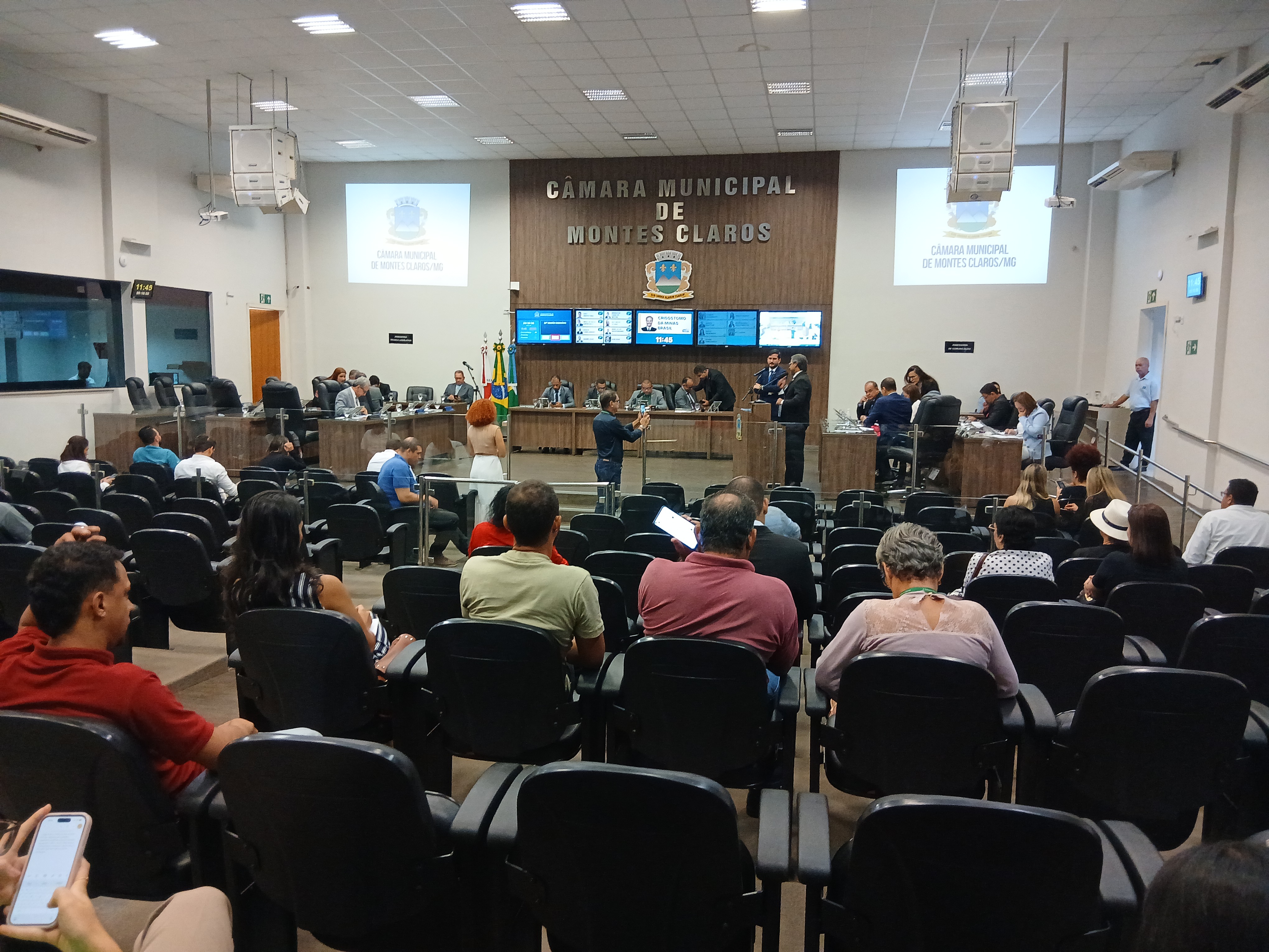 Legislativo aprova títulos de utilidade pública para associações