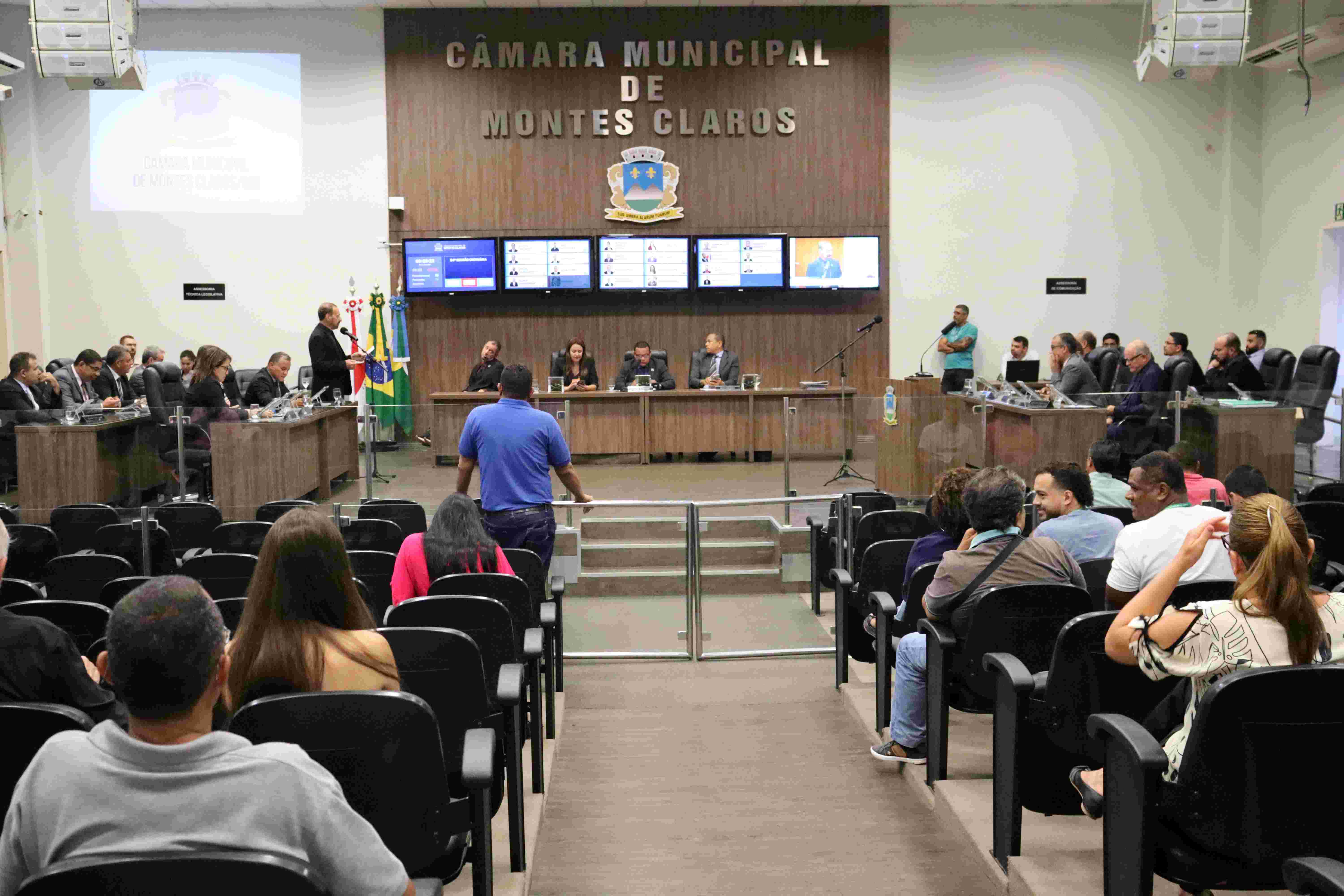 Parlamento aprova mudança administrativa do Executivo