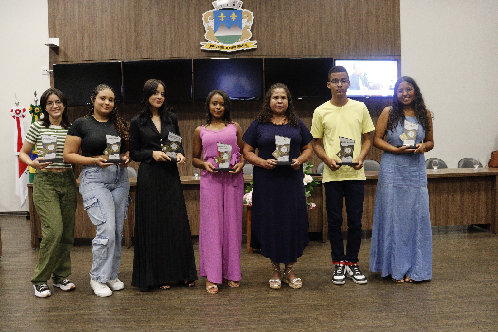 Poemas são premiados pela Escola do Legislativo