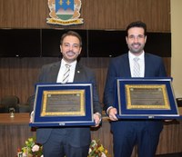 Presidente da OAB Montes Claros e vice são homenageados pela Câmara de Vereadores 