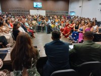 Profissionais da educação são homenageados com o Diploma Yvonne Silveira