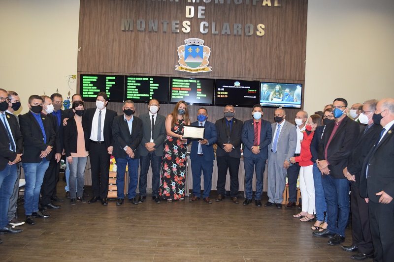 Sessão de homenagens é destaque no dia do aniversário da Câmara de Montes Claros 