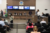 Vereadores aprovam treze requerimentos em reunião ordinária