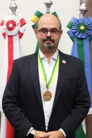 Vice-governador de Minas Gerais recebe Medalha Ivan José Lopes de Honra a Montes Claros